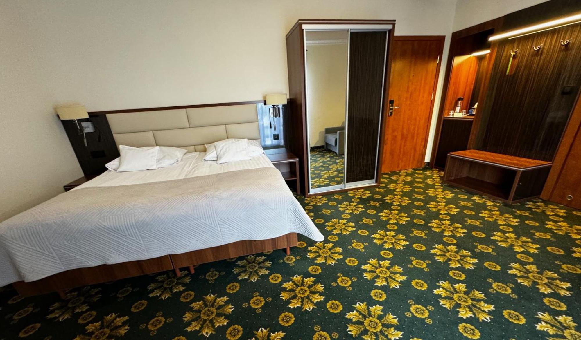 Hotel Spa Faltom Gdynia Румя Экстерьер фото